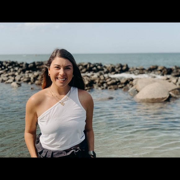 Meet your Posher, Meghan - Picture 1 of 1